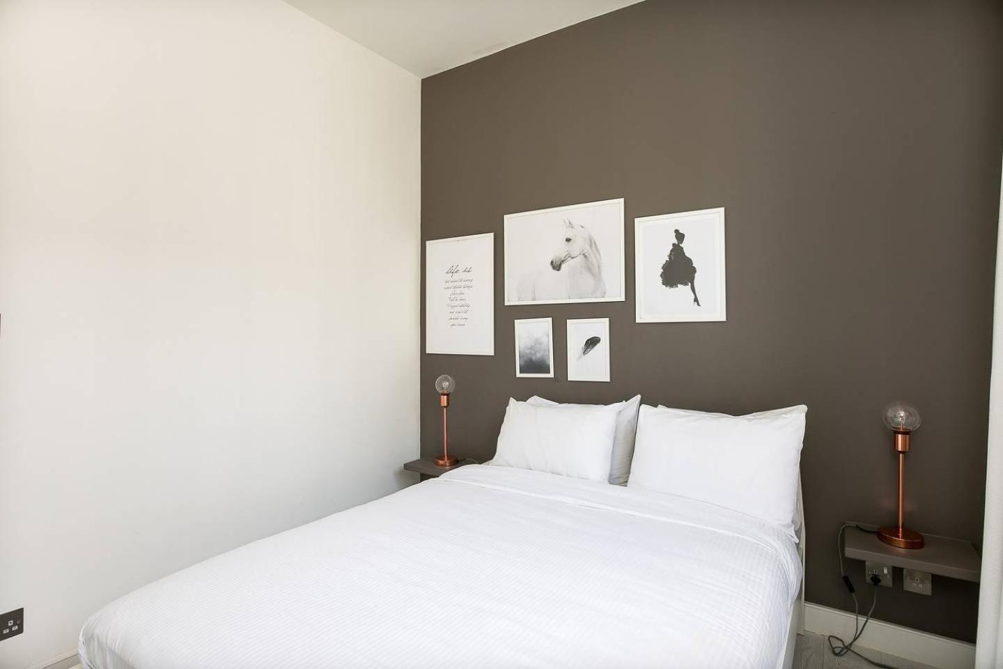 Guestready - West Kensington Home W/Balcony Лондон Экстерьер фото